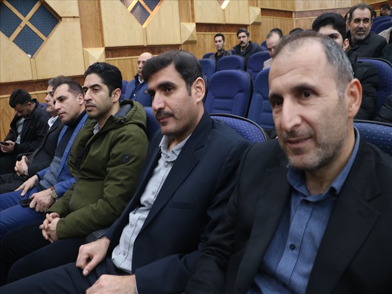 تجلیل از پژوهشگران برتر دانشگاه سال 1404