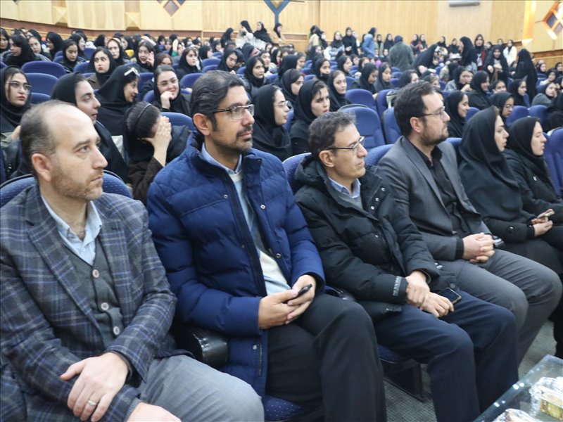 آیین معارفه نودانشجویان دانشگاه شهید مدنی آذربایجان