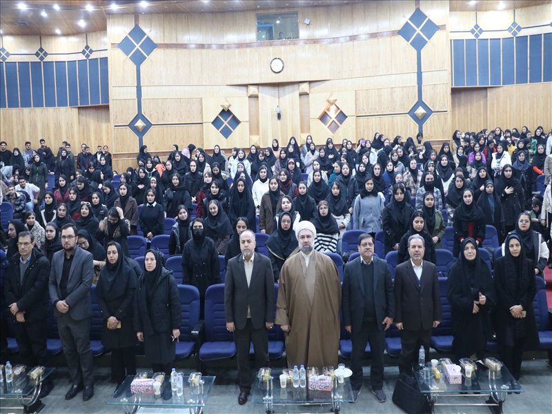 آیین معارفه نودانشجویان دانشگاه شهید مدنی آذربایجان