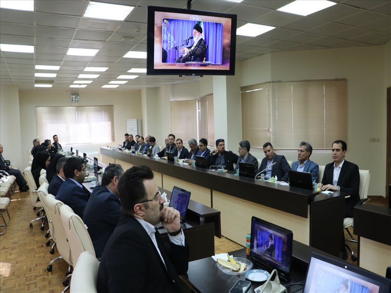 مراسم تجلیل از سرآمدان آموزشی دانشگاه شهید مدنی آذربایجان