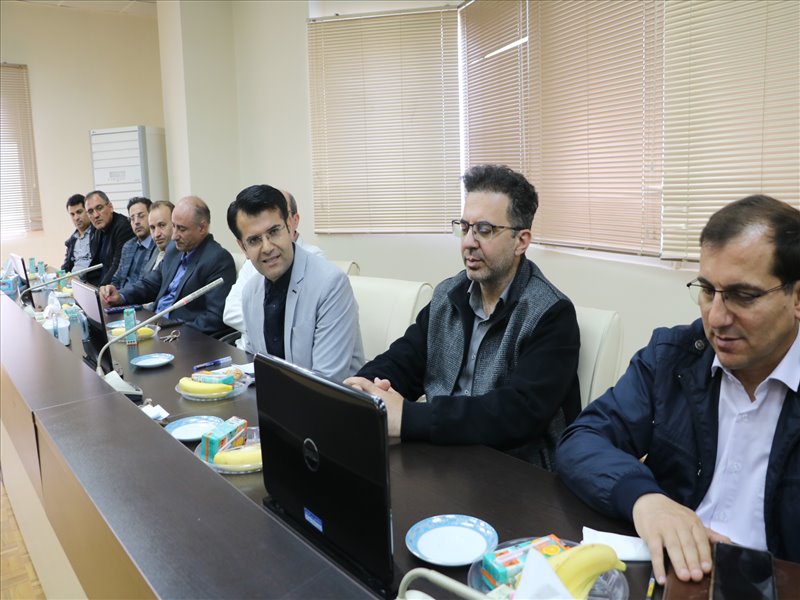 مراسم تجلیل از سرآمدان آموزشی دانشگاه شهید مدنی آذربایجان