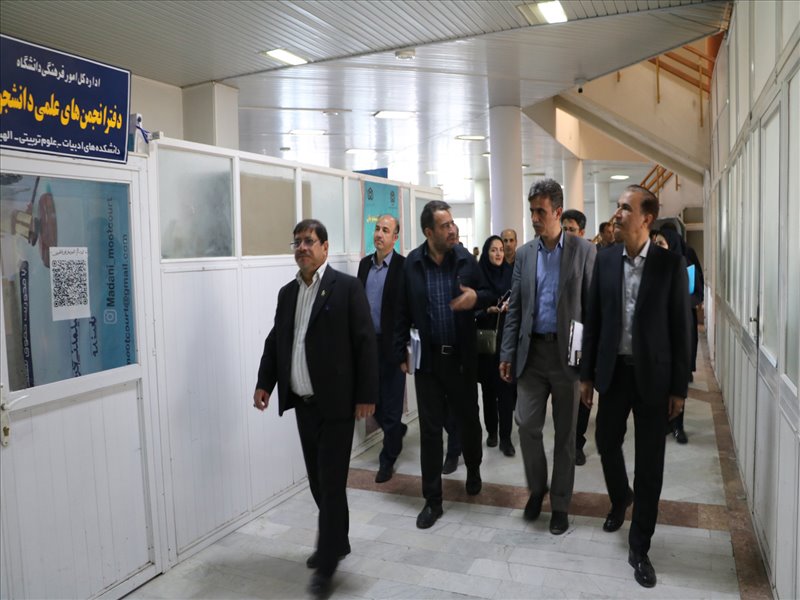 بازدید معاون امور آموزش عالی و عمرانی سازمان برنامه و بودجه کشور
