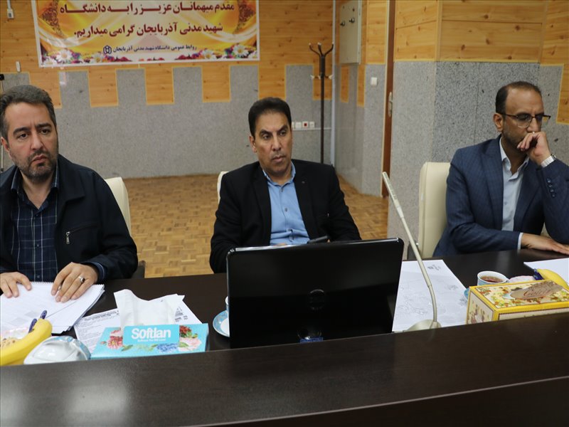 بازدید معاون امور آموزش عالی و عمرانی سازمان برنامه و بودجه کشور