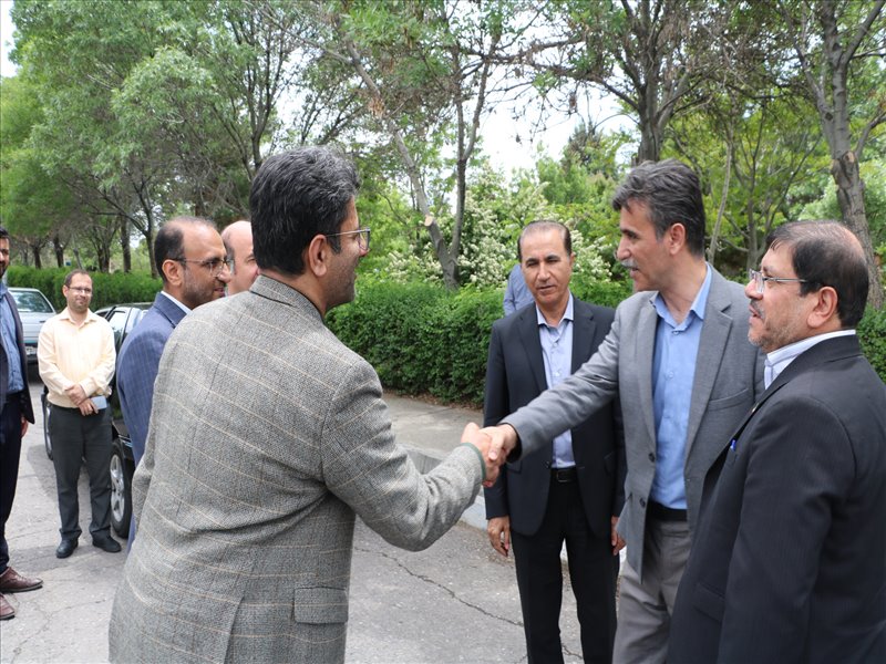 بازدید معاون امور آموزش عالی و عمرانی سازمان برنامه و بودجه کشور