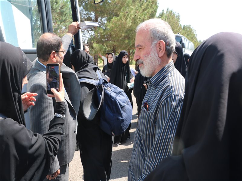 بدرقه کاروان اربعین حسینی دانشگاهیان ، دانشگاه شهید مدنی آذربایجان
