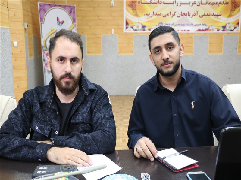  تودیع و معارفه مسئولان بخش‌های برادران و خواهران هیئت عاشقان ثارالله دانشگاه