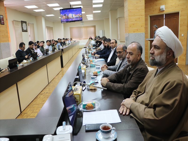  تودیع و معارفه مسئولان بخش‌های برادران و خواهران هیئت عاشقان ثارالله دانشگاه