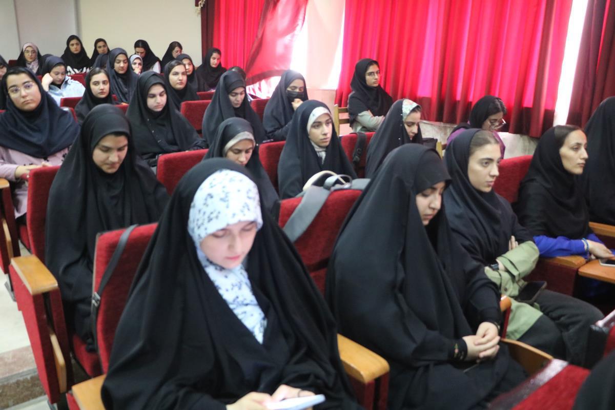 چهارمین دوره طرح «حامیم» در دانشگاه شهید مدنی آذربایجان