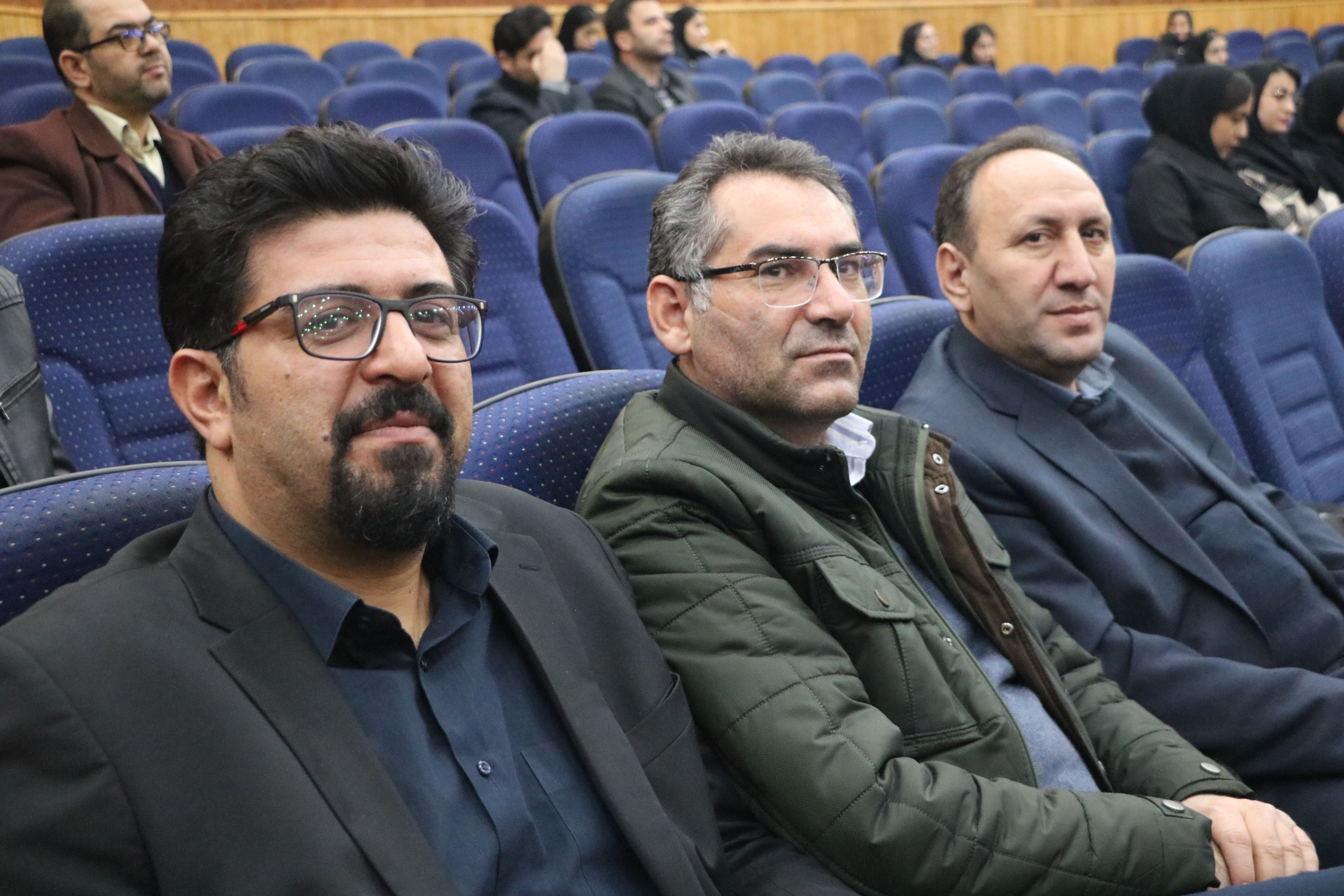 تجلیل از پژوهشگران برتر دانشگاه سال 1404